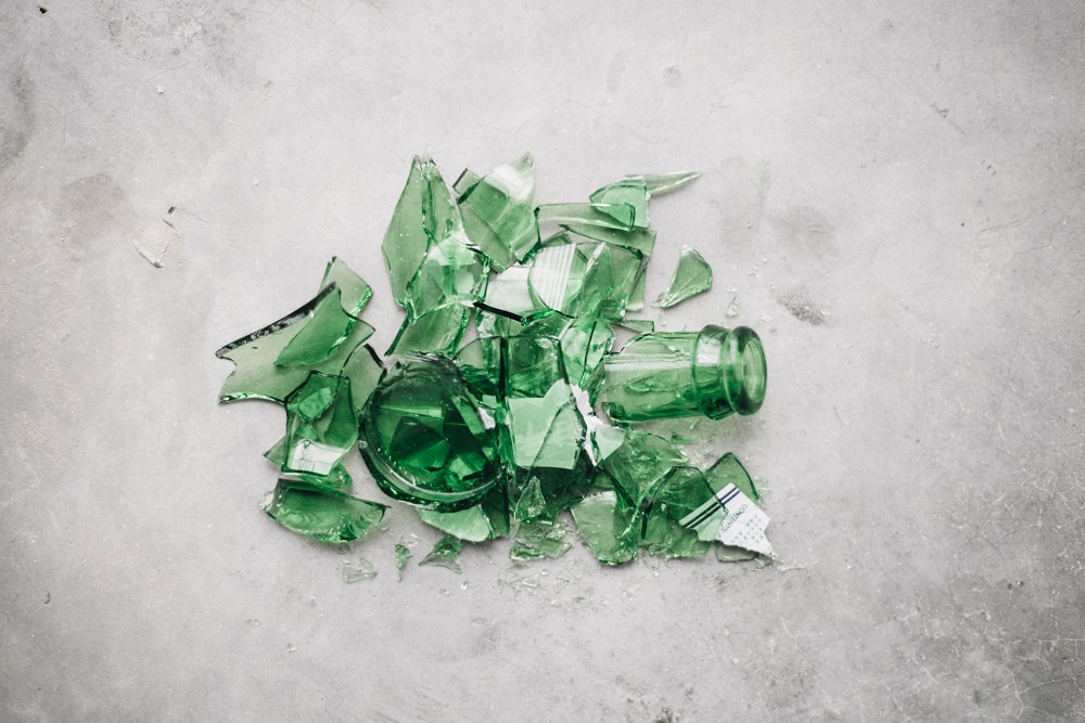 shattered gloss bottle